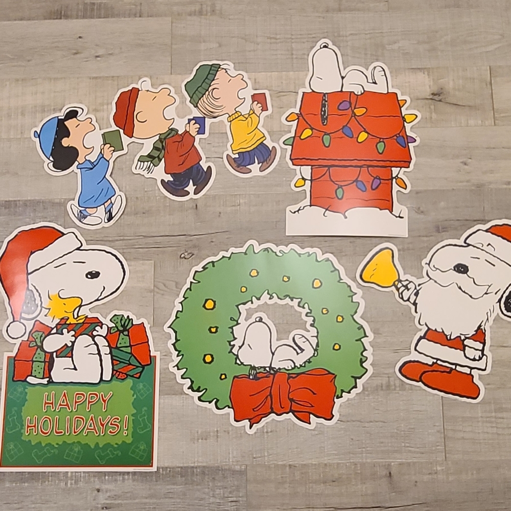 5 Snoopy Christmas Die Cuts